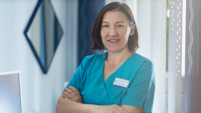 03_Frau_Diana_Leibel_PBO8044_800x400